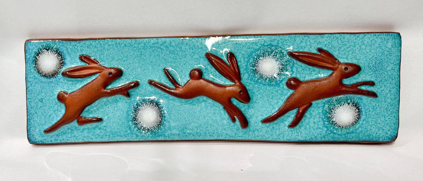 Three Hares in a row (2)