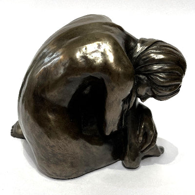 
Charlotte Marlow - Kate Sculpture showing right side