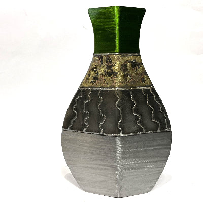 Whittle Design, Vase 3