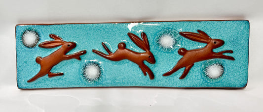 Three Hares in a row (2)