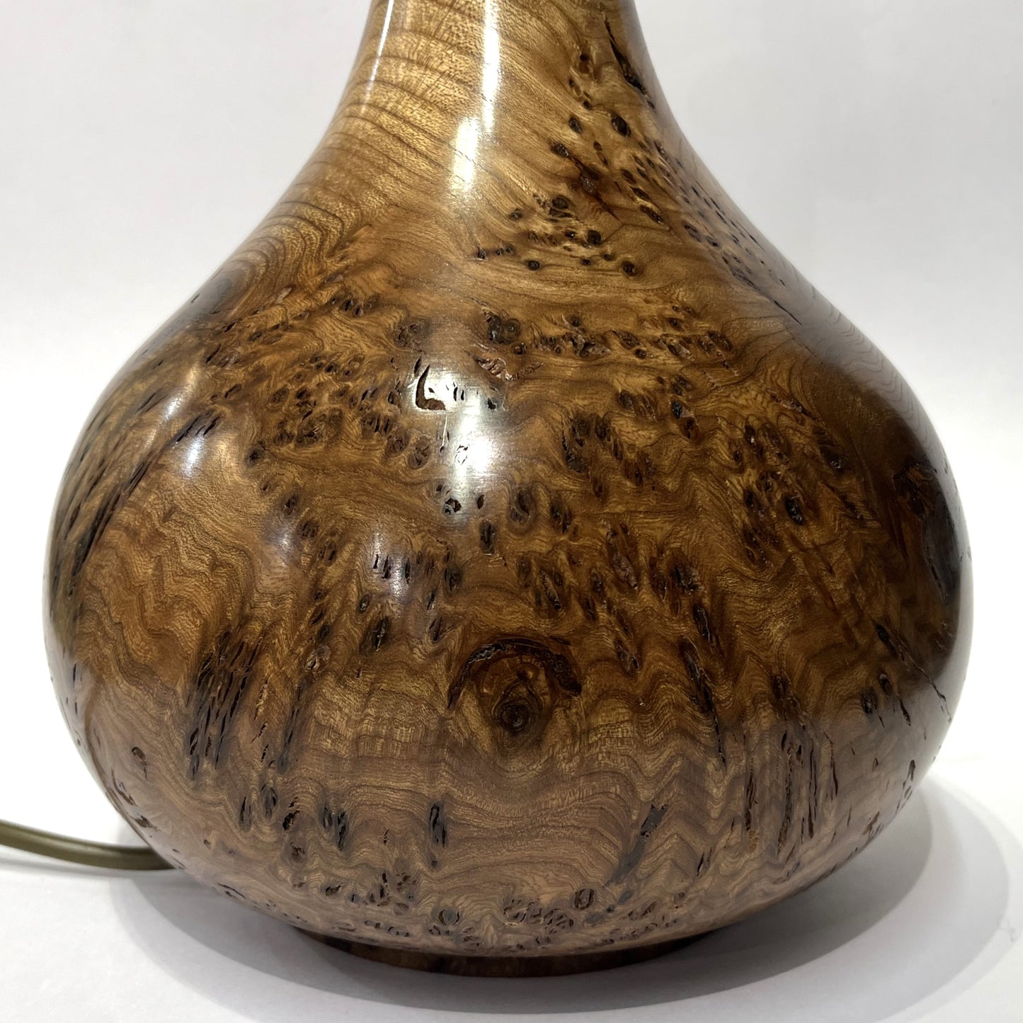 David Trewin; Burr Elm Lamp (DT44)